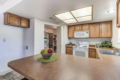 3051 Northwoods Way, Redding, CA 96002 photo 11