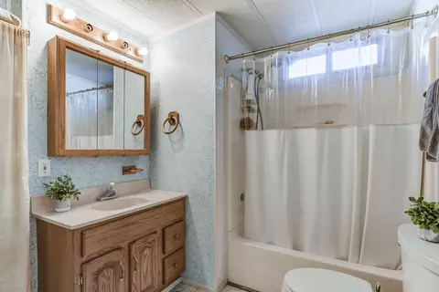 20719 Doney, Lakehead, CA 96051 photo 17