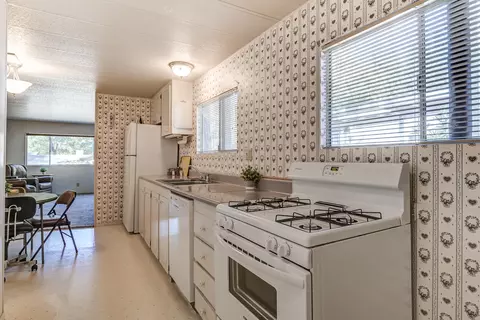 20719 Doney, Lakehead, CA 96051 photo 13