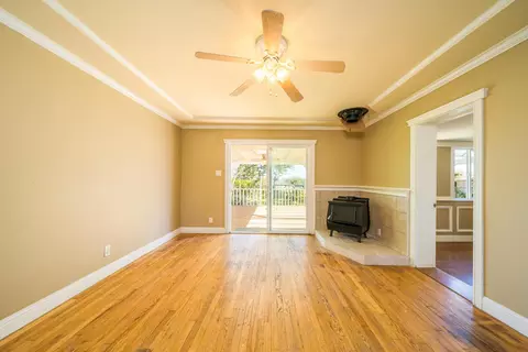 3149 Veda St, Redding, CA 96001 photo 8