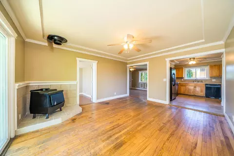 3149 Veda St, Redding, CA 96001 photo 5