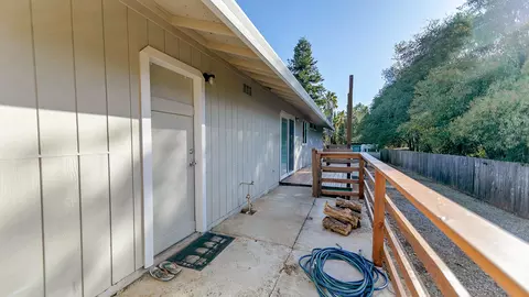 2025 S Ridge Dr, Redding, CA 96003 photo 26