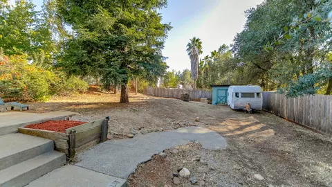 2025 S Ridge Dr, Redding, CA 96003 photo 18