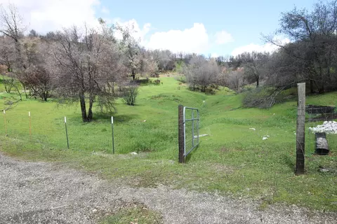 9450 Magic Cir, Redding, CA 96001 photo 18