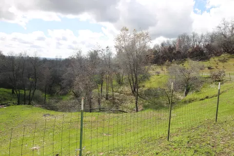 9450 Magic Cir, Redding, CA 96001 photo 12