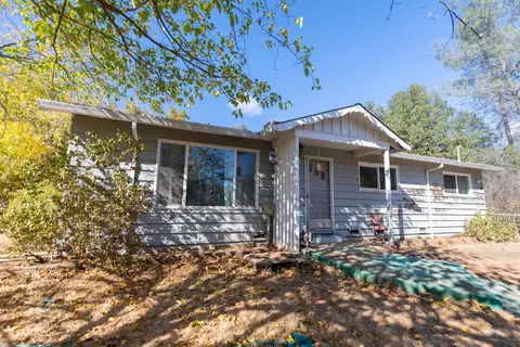 12736 Lake Blvd, Redding, CA 96003 photo 2