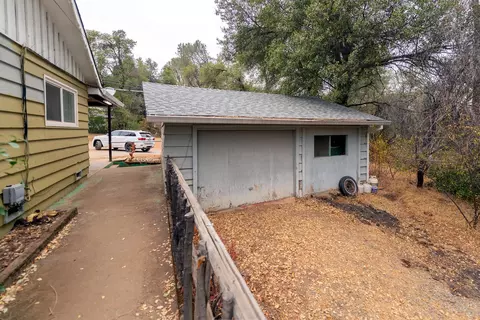12736 Lake Blvd, Redding, CA 96003 photo 24