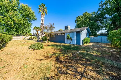 7032 Reflection St, Redding, CA 96001 photo 15