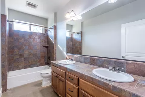 15185 Diggins Way, Redding, CA 96001 photo 24