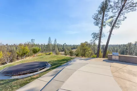 15185 Diggins Way, Redding, CA 96001 photo 36