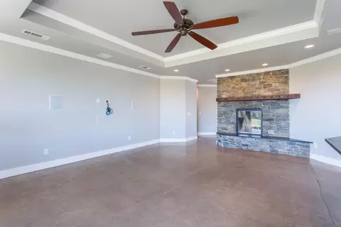15185 Diggins Way, Redding, CA 96001 photo 8