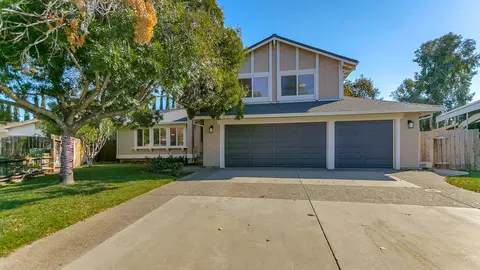 279 Onyx Ct, Redding, CA 96003 photo 1