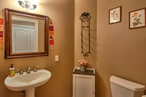 14015 Christian Way, Redding, CA 96003 photo 19