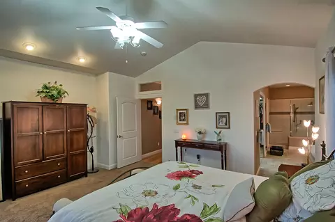 14015 Christian Way, Redding, CA 96003 photo 12
