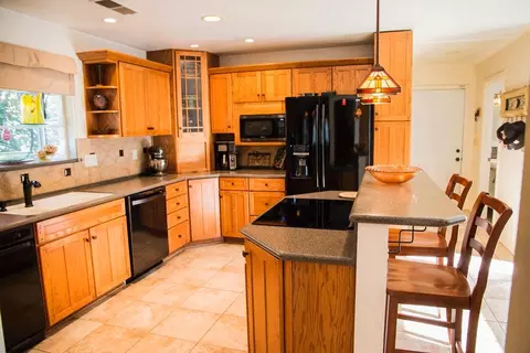 8056 Gold Run Rd, Redding, CA 96001 photo 15