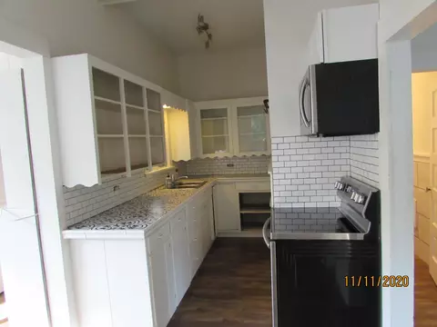 1066 Pine St, Redding, CA 96001 photo 6
