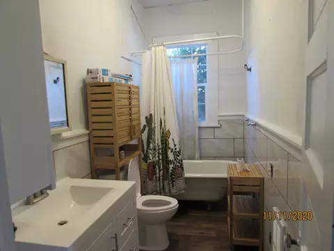 1066 Pine St, Redding, CA 96001 photo 5