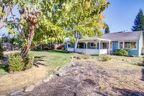 344 Moonstone Way, Redding, CA 96003 photo 36