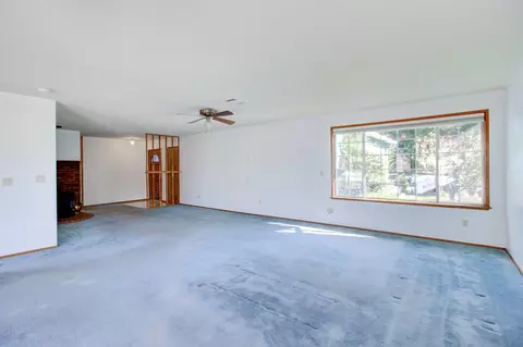 344 Moonstone Way, Redding, CA 96003 photo 11