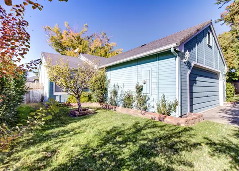 344 Moonstone Way, Redding, CA 96003 photo 42