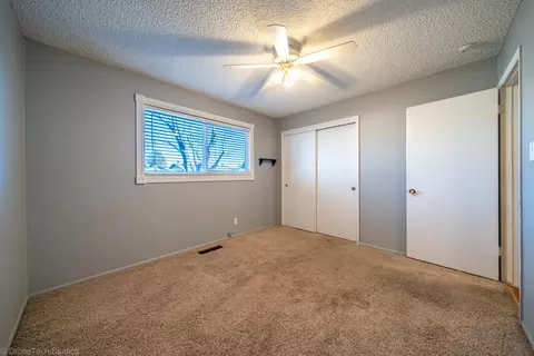 6506 Leonard Dr, Redding, CA 96001 photo 15