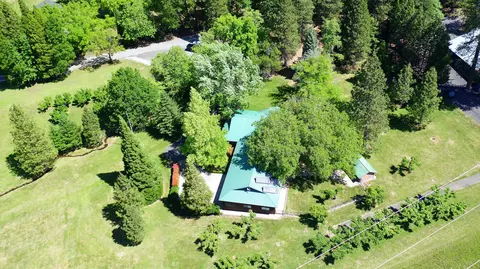 31093 Terry Mill Rd, Round Mountain, CA 96084 photo 2