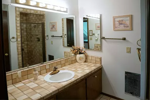 31093 Terry Mill Rd, Round Mountain, CA 96084 photo 19