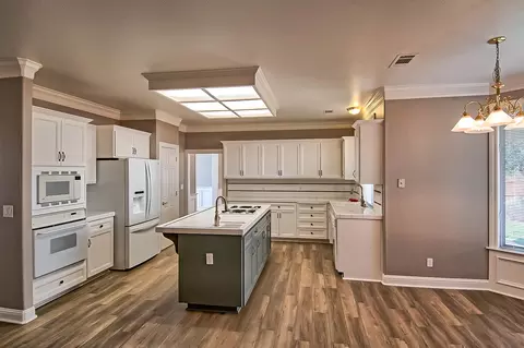 2908 Forest Hills Dr, Redding, CA 96002 photo 15
