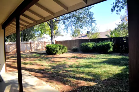 1943 Trumpet Dr, Redding, CA 96003 photo 6