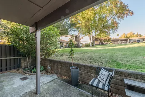 1949 Bechelli Ln, Redding, CA 96002 photo 24
