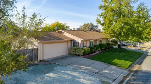 4263 Bradley Dr, Redding, CA 96003 photo 11