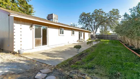 4263 Bradley Dr, Redding, CA 96003 photo 15