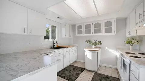4263 Bradley Dr, Redding, CA 96003 photo 1
