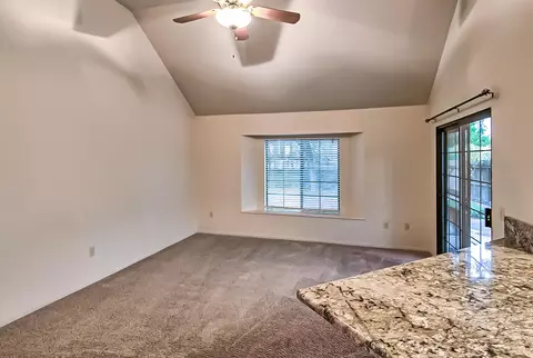 3622 Canterbury Dr, Redding, CA 96002 photo 13