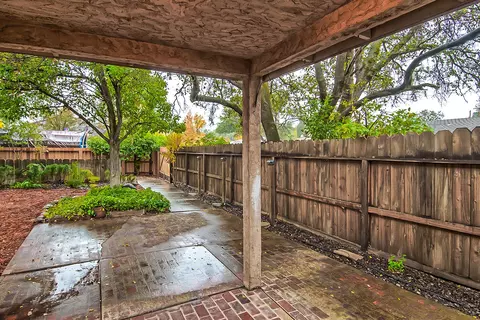 3622 Canterbury Dr, Redding, CA 96002 photo 28
