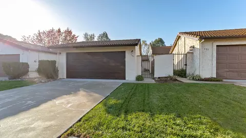739 Flower Ash Ln, Redding, CA 96003 photo 2