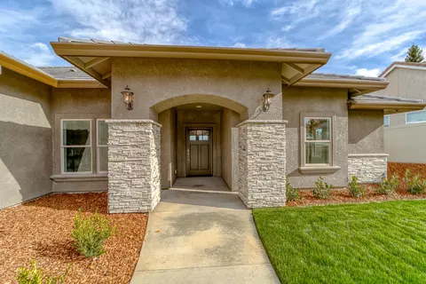 1035 Albion Ave, Redding, CA 96003 photo 3