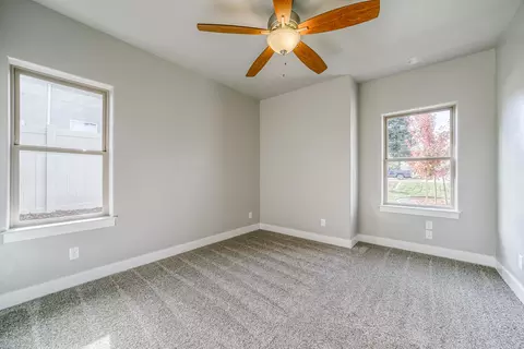 1035 Albion Ave, Redding, CA 96003 photo 17