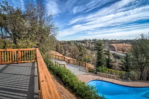 1470 Barbara Rd, Redding, CA 96003 photo 19