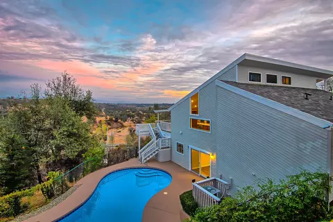 1470 Barbara Rd, Redding, CA 96003 photo 6