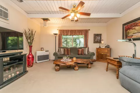 110 Pine Ln, Coffee Creek, CA 96091 photo 7