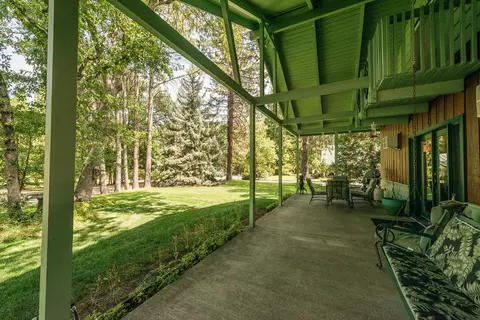 110 Pine Ln, Coffee Creek, CA 96091 photo 23