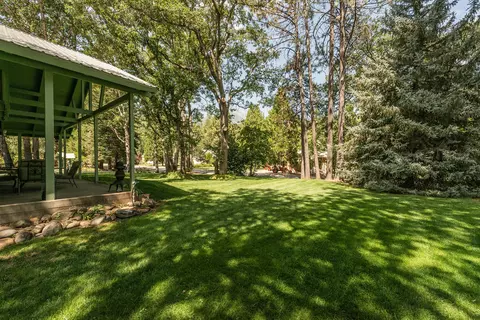 110 Pine Ln, Coffee Creek, CA 96091 photo 25