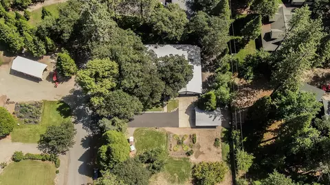 110 Pine Ln, Coffee Creek, CA 96091 photo 27