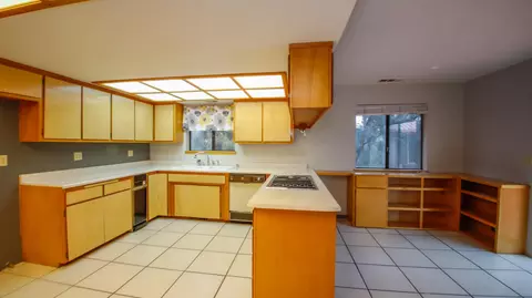 20729 Alta Vista Way, Redding, CA 96003 photo 3