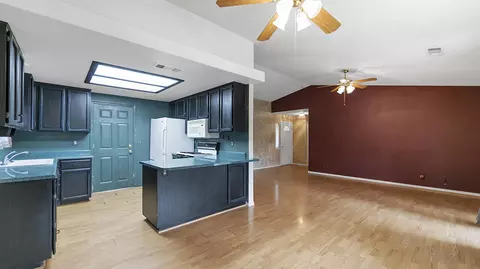 984 Partridge Dr, Redding, CA 96003 photo 8