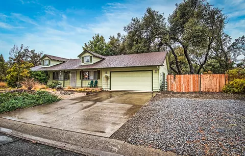 7364 Amigo Way, Redding, CA 96002 photo 1