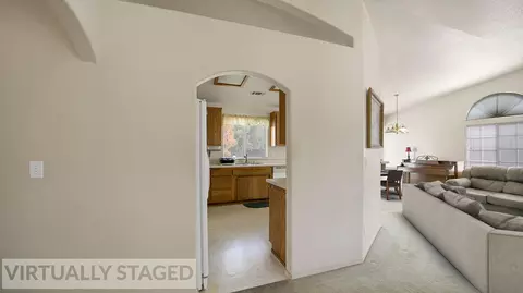 3349 Billings Dr, Redding, CA 96002 photo 6