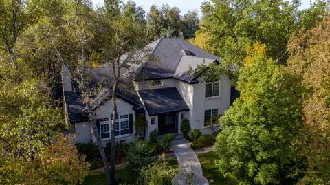 4260 Vista Oaks Ct, Redding, CA 96002 photo 7