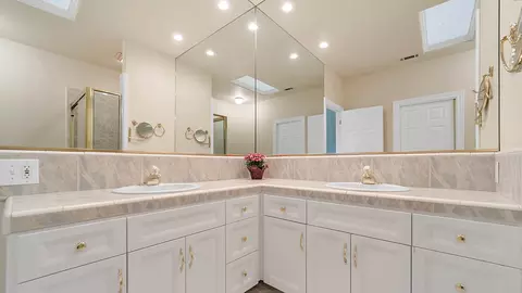 4260 Vista Oaks Ct, Redding, CA 96002 photo 30